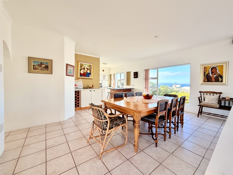 5 Bedroom Property for Sale in Vermont Western Cape
